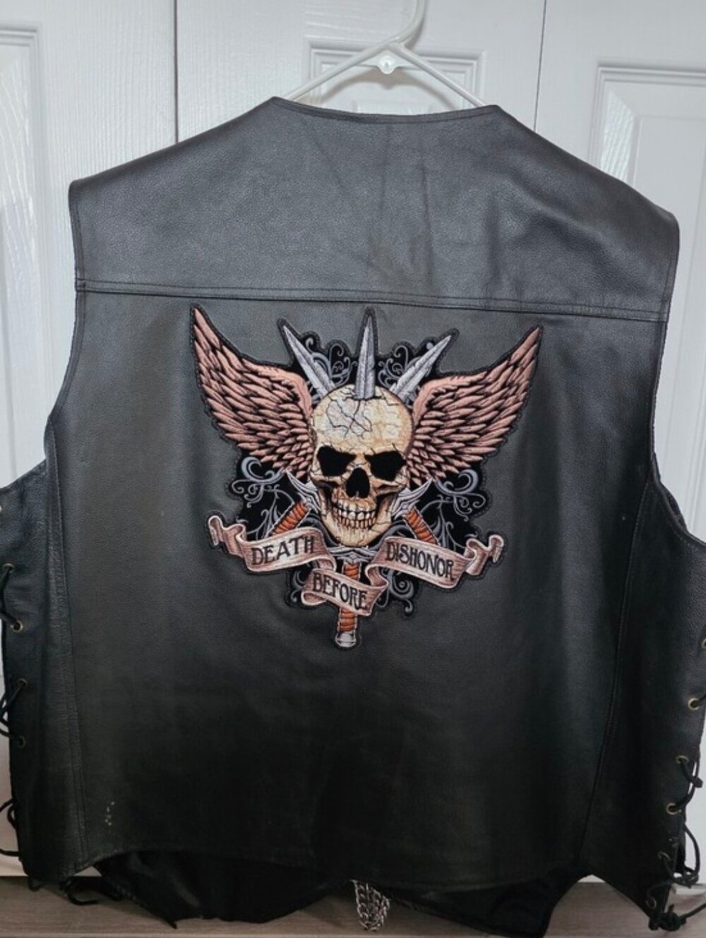 Vintage Y2K Leather Biker Vest 3XL Fits 2XL Patches Pins Biketoberfest 2002 Cut